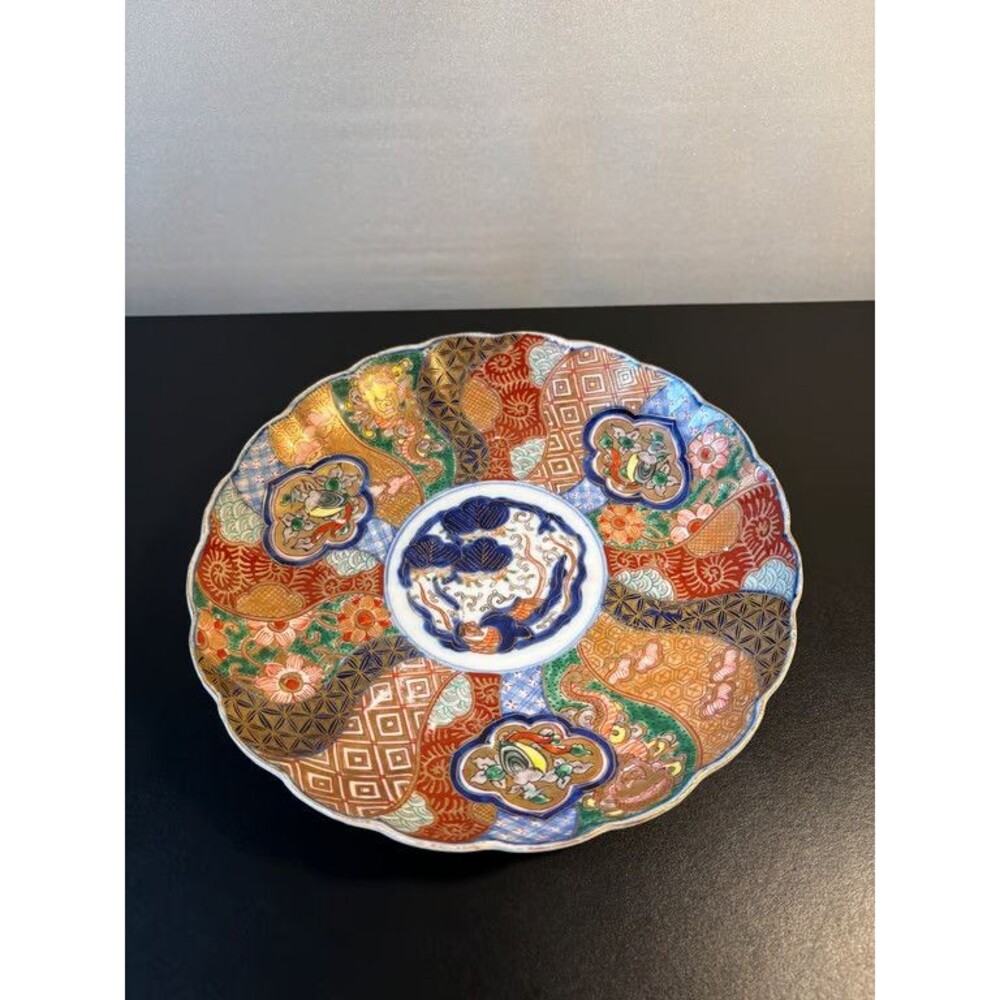 Meiji Arita Imari Charger Scalloped Rim Hand Painted 19th Century Japan